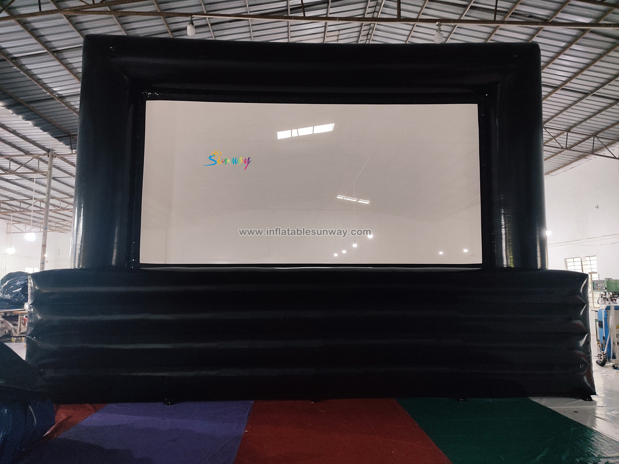 SS-026 6m x 3m Inflatable screens